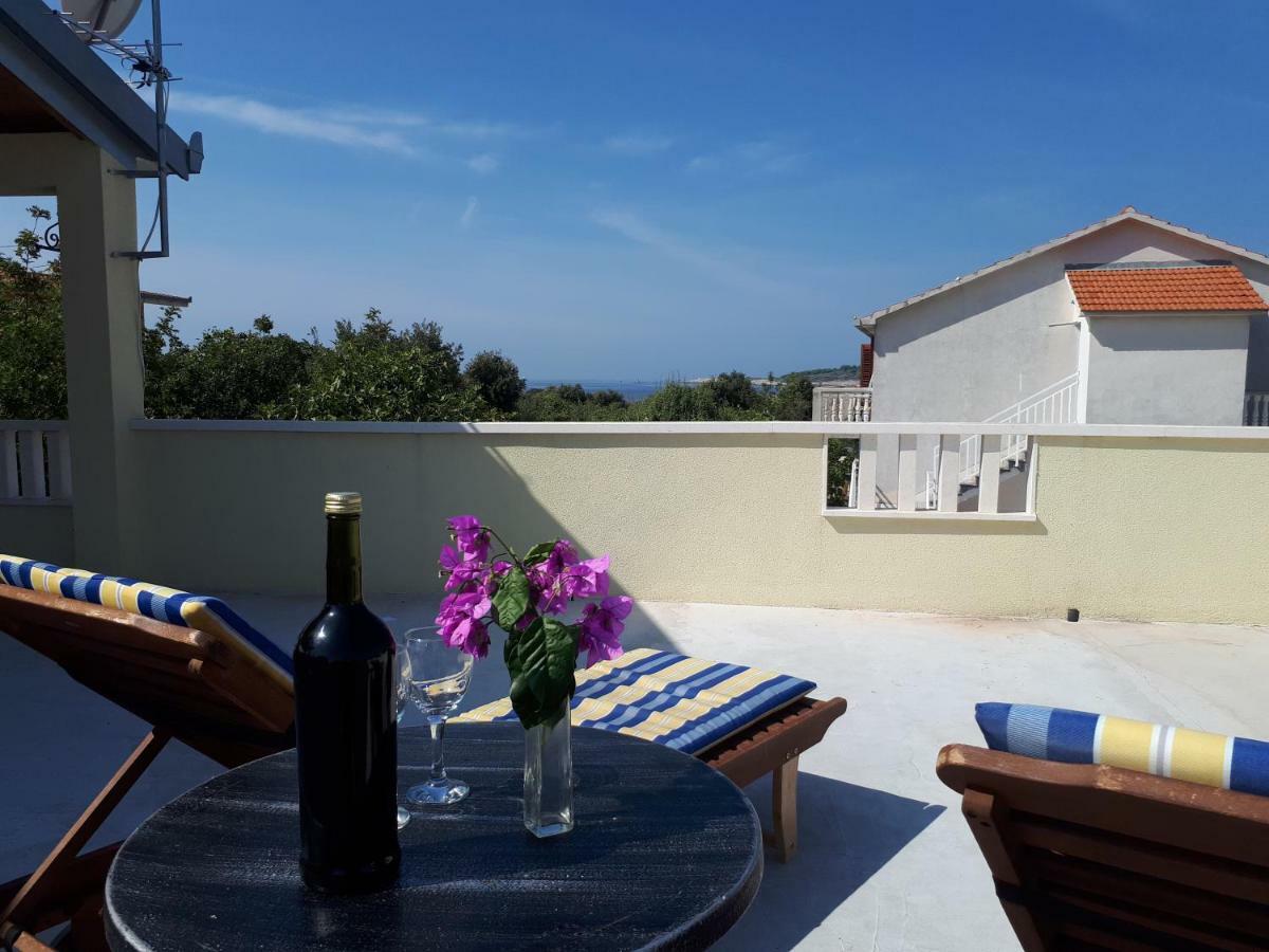 Apartmani Maja Kanica Rogoznica  Bagian luar foto