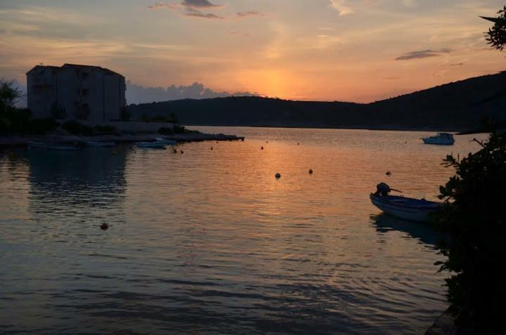 Apartmani Maja Kanica Rogoznica  Bagian luar foto