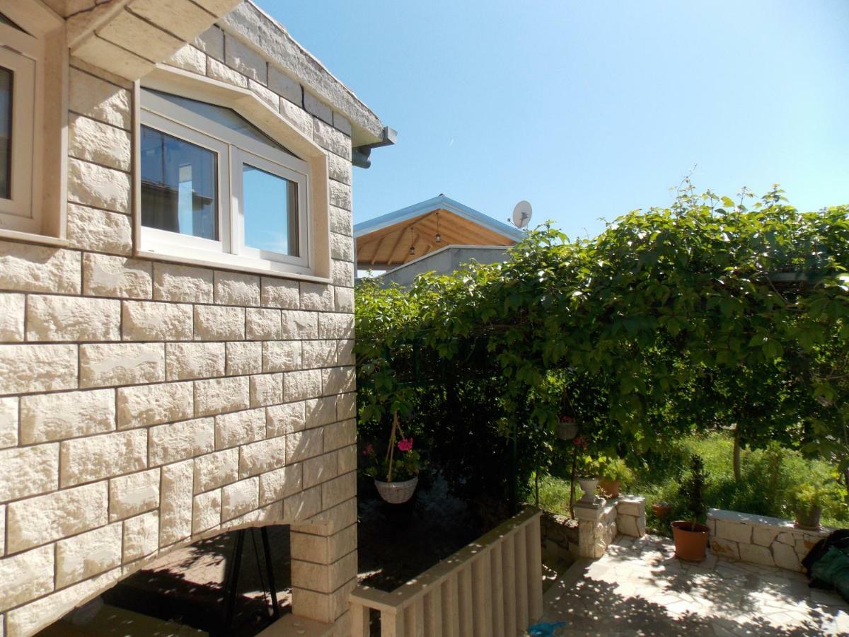 Apartmani Maja Kanica Rogoznica  Bagian luar foto